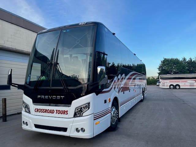 Crossroad Tours Prevost H3-45 charter motorcoach front exterior